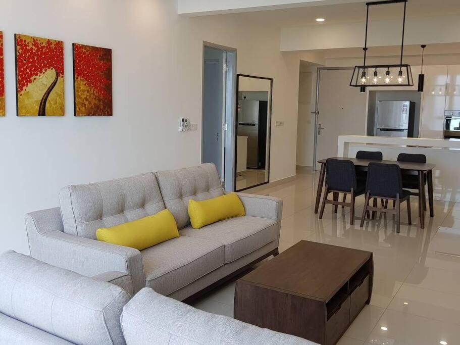 Jazz 313 Cosy 2-Bedroom Suite With Pool & Seaview Bagan Jermal 외부 사진